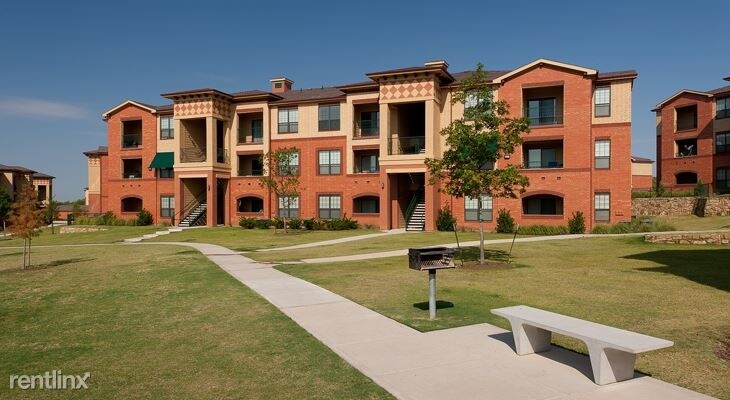 Foto principal - 650 Leora Ln