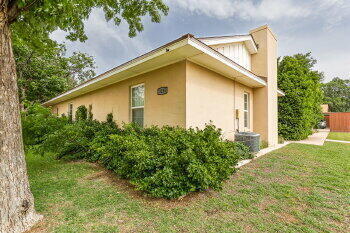 Foto principal - 3235 64th St