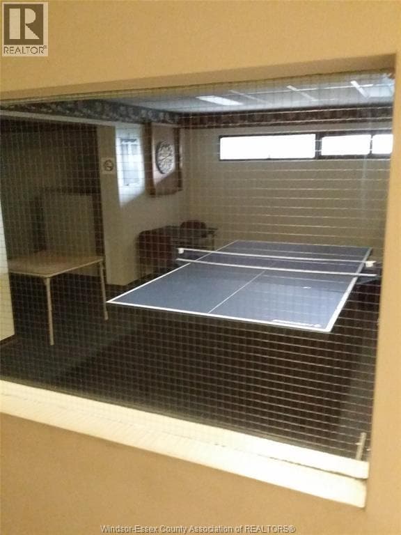 Photo du bâtiment - 150 Park St W