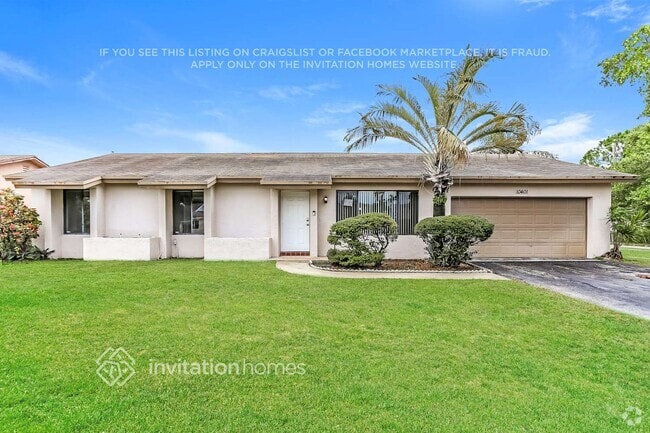 Building Photo - 10401 NW 20th Ct