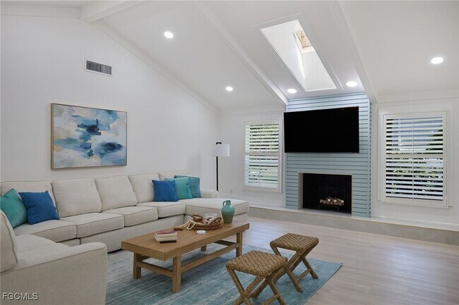 Foto del edificio - 1224 Kittiwake Cir