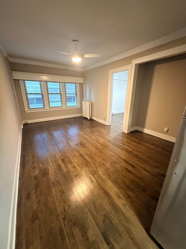 Foto del edificio - 913 E Kilbourn Ave