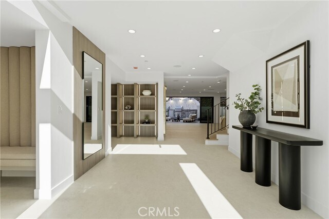 Building Photo - 2638 Zorada Dr