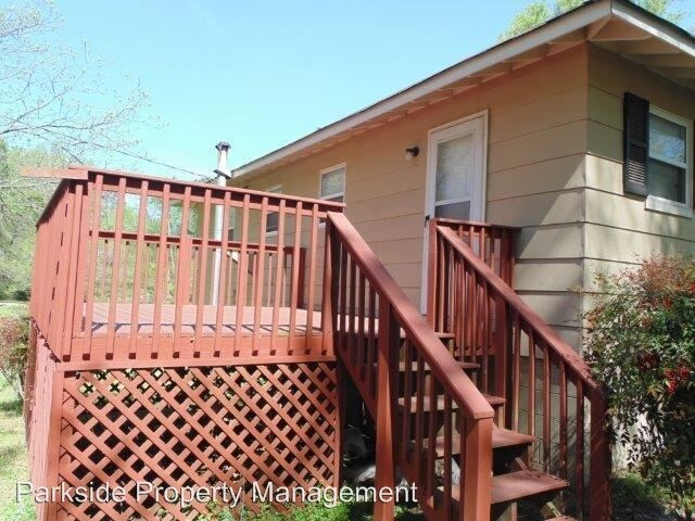 Building Photo - 2 br, 1 bath House - 1555 Elm Street