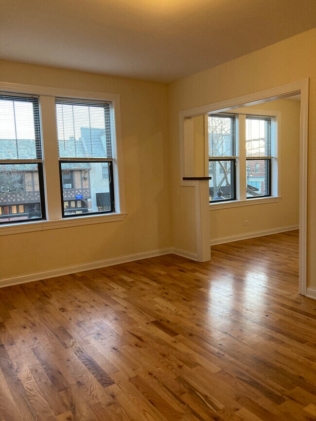 Foto del edificio - 338 Tudor Ct