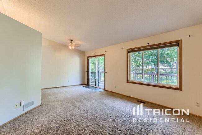 Foto del edificio - 14358 Bluebird St NW