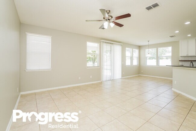 Building Photo - 711 Wooded Hamlet Ct