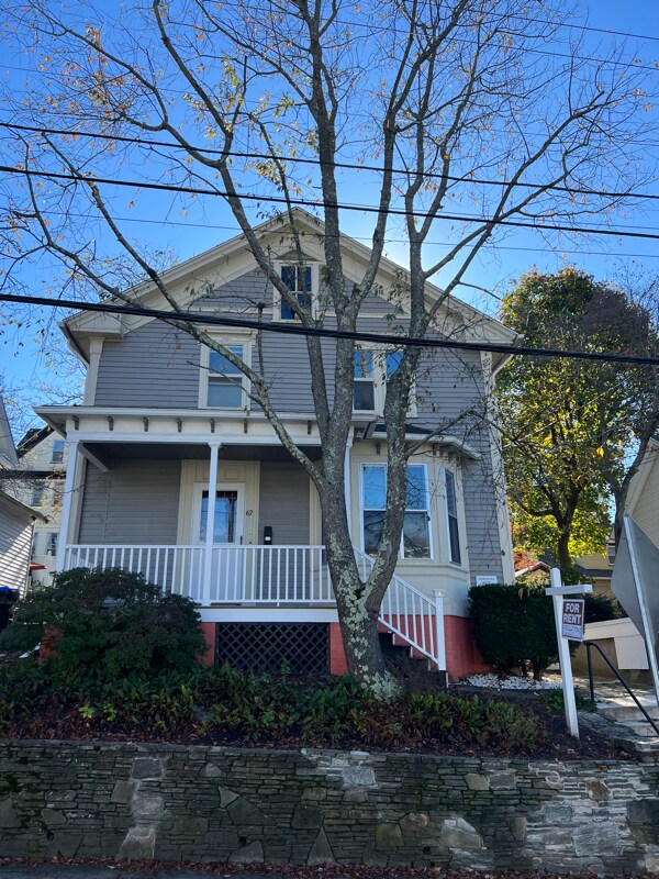 Building Photo - 67 Rochambeau Ave