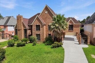 Building Photo - 7611 Naremore Dr