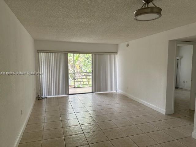 Building Photo - 4255 N University Dr