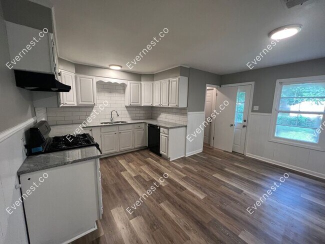 Foto del edificio - 712 Mills St