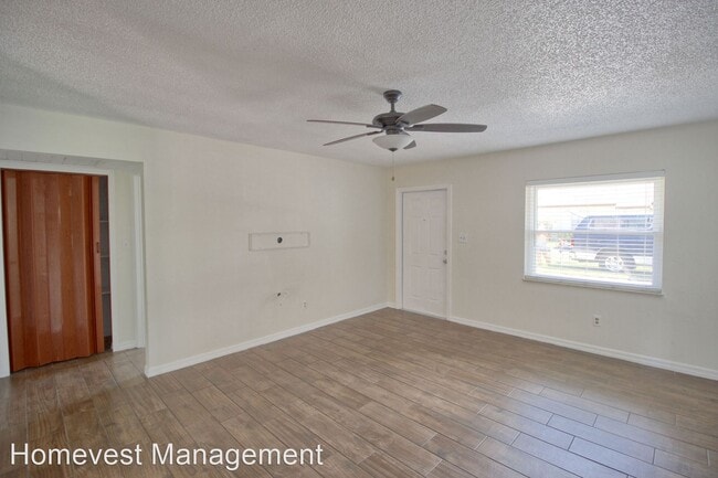 Foto del edificio - 3 br, 2 bath House - 108 E Wallace Street