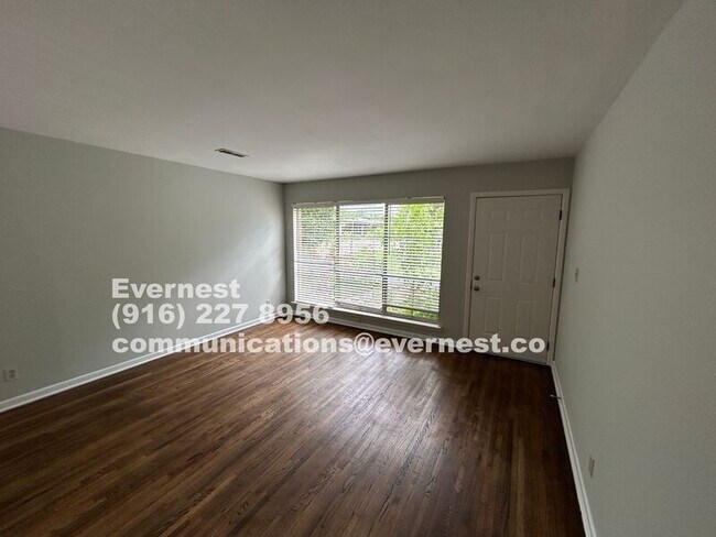 Building Photo - 421 Caffee St