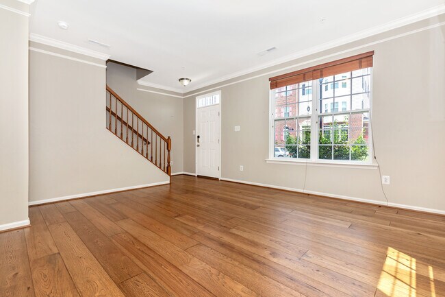 Building Photo - 2601 Egret Way