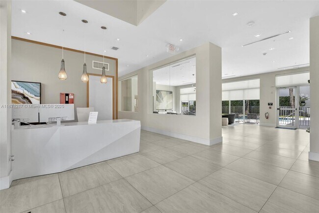 Foto del edificio - 9870 NW 74th Terrace