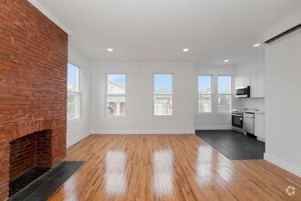 Building Photo - 120 Bowers St