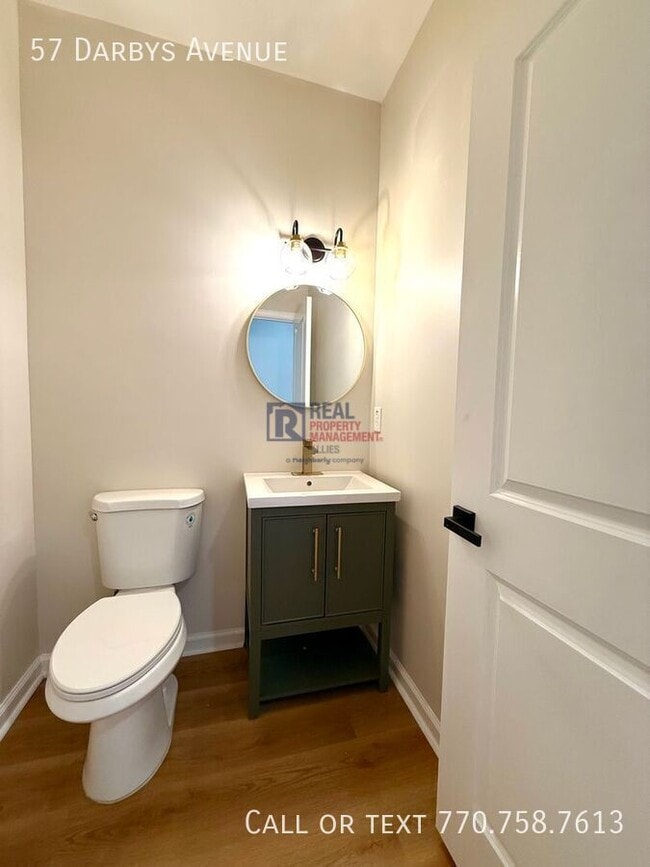 Building Photo - 57 Darbys Ave