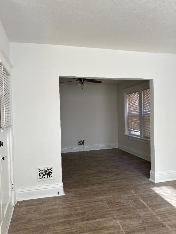 Foto del edificio - 5335 Bancroft Ave