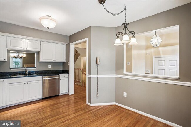 Building Photo - 18603 Shadowridge Terrace