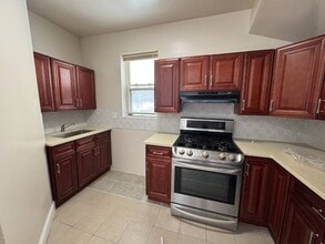 Building Photo - 1451 Rosedale Ave