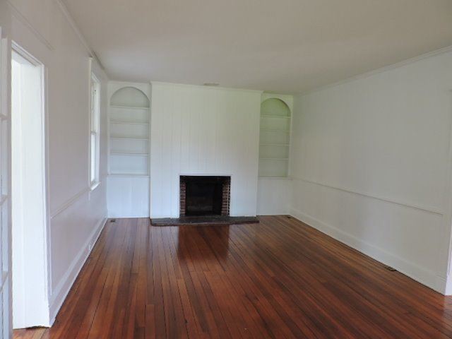 Foto del edificio - 3 br, 2 bath Apartment - 6429 Main Street