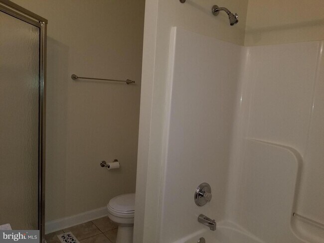 Building Photo - 7955 Innkeeper Dr