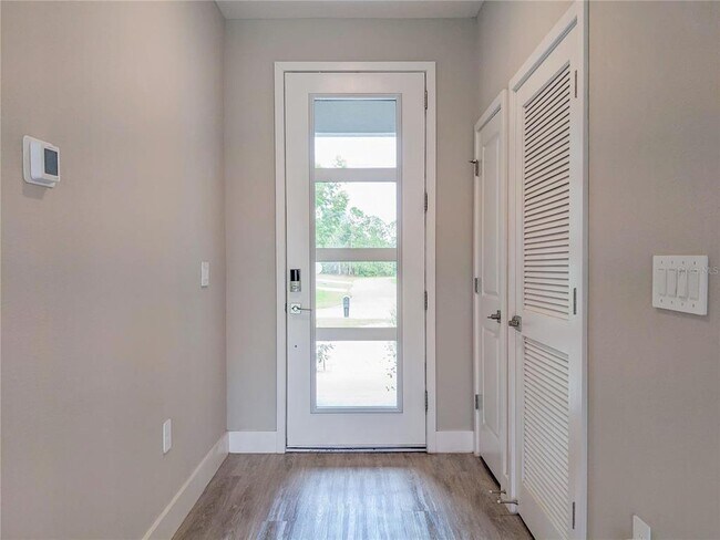 Building Photo - 7295 Minardi St