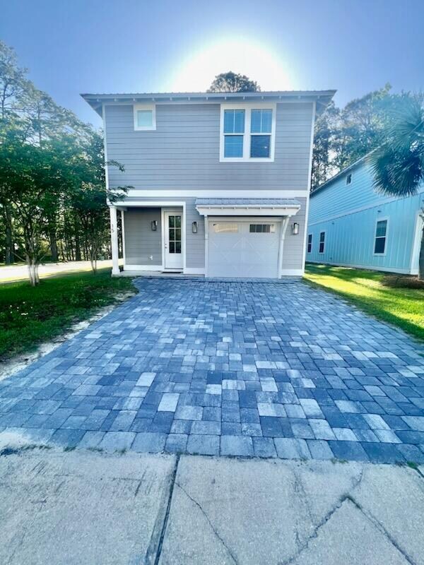 Primary Photo - 15 Lighthouse Pointe Blvd