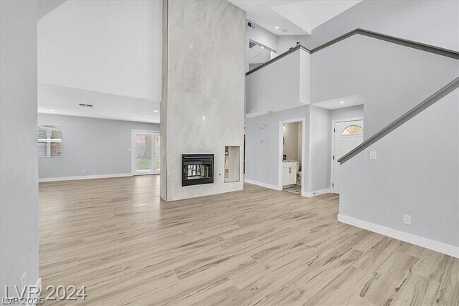 Building Photo - 214 Pocahontas Ct