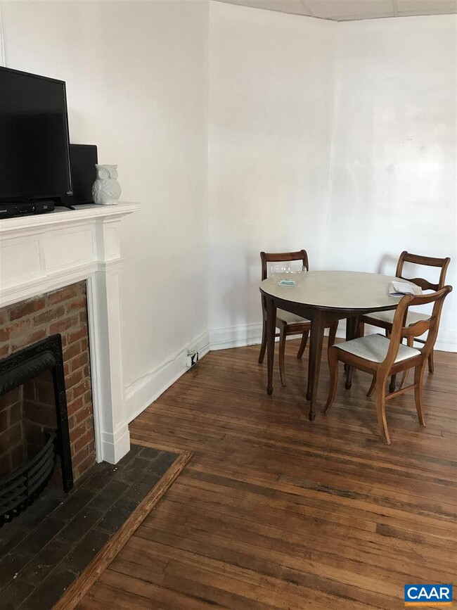 Foto del edificio - 165 Madison Ln