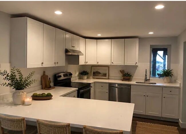 Building Photo - 33 Walnut Knls