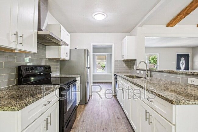 Building Photo - 4218 Mabuni Dr