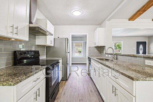 Foto del edificio - 4218 Mabuni Dr