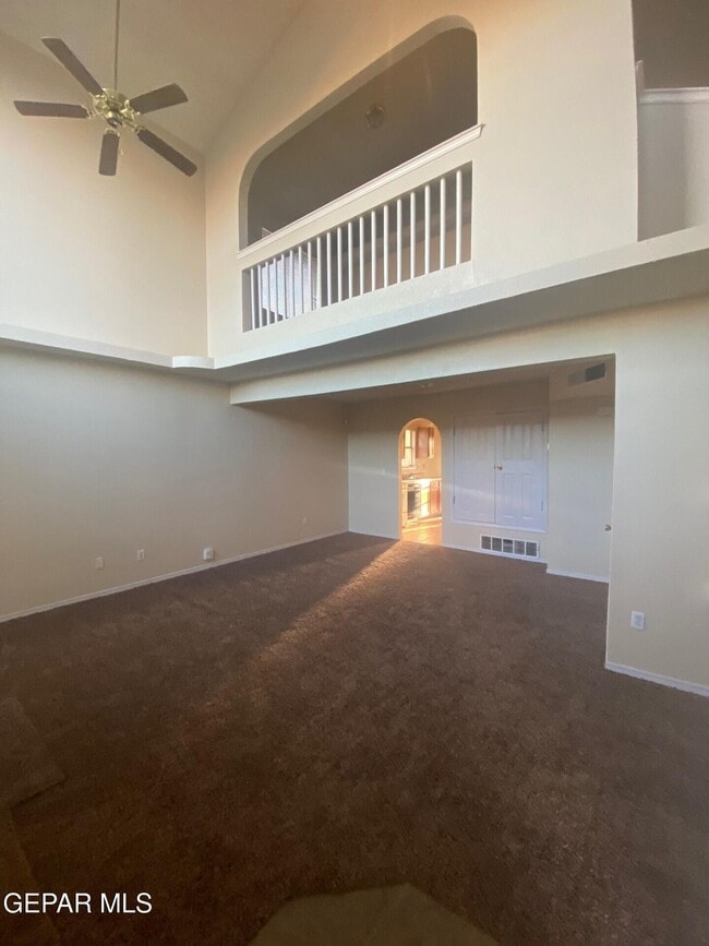 Building Photo - 745 Paseo Sereno Dr