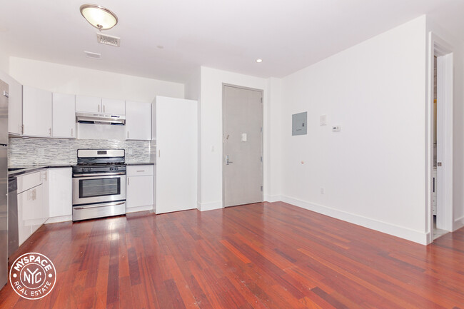 Foto del edificio - 521 Maple St