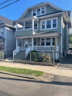 Primary Photo - 85 Seaview Terrace