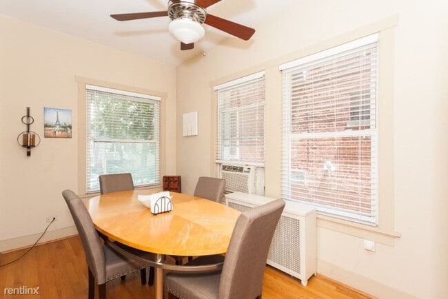 Building Photo - 2 br, 2 bath Condo - 429 W Wellington Ave