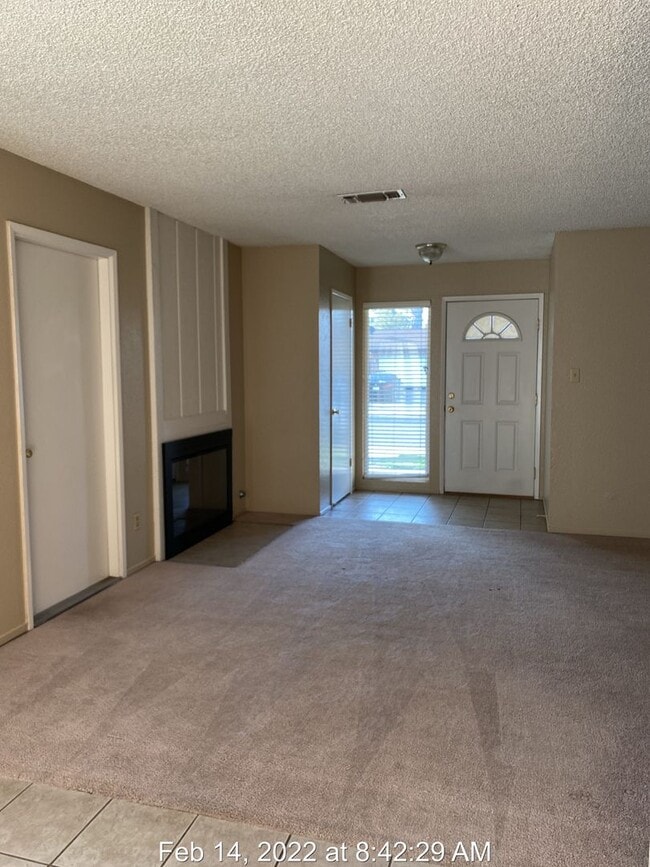 Foto del edificio - Nice 3 bdrm Duplex