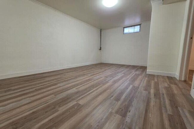 Foto del edificio - 3126 4th St