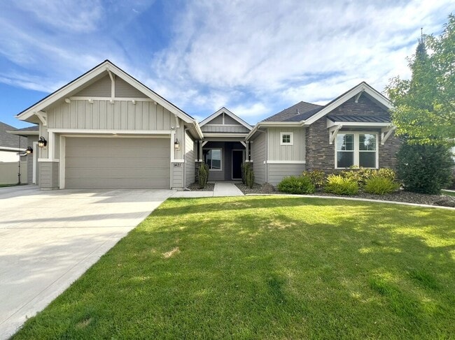 Building Photo - 1421 W Whitehall Dr