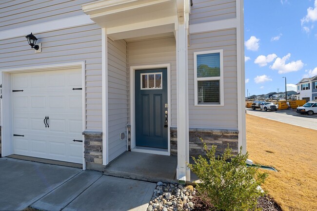 Building Photo - ***Brand New 3/2.5 Townhome in Wake Forest***