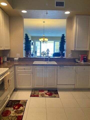 Building Photo - 31 Harbour Isle Dr W