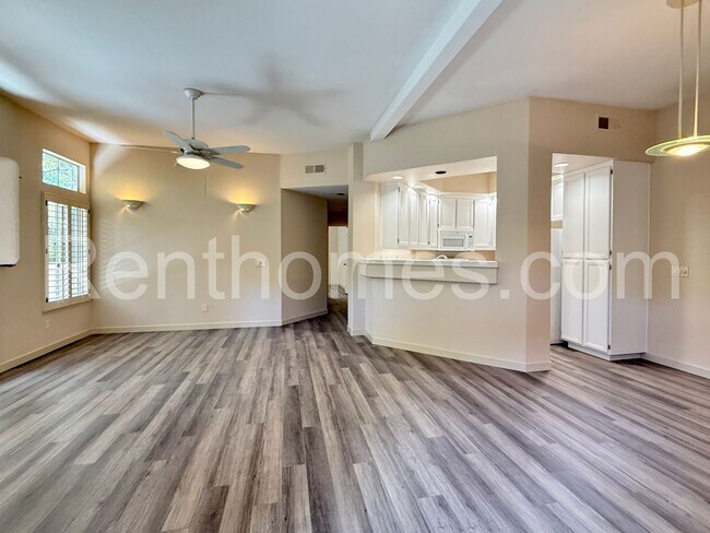 Foto del edificio - 11295 Provencal Pl