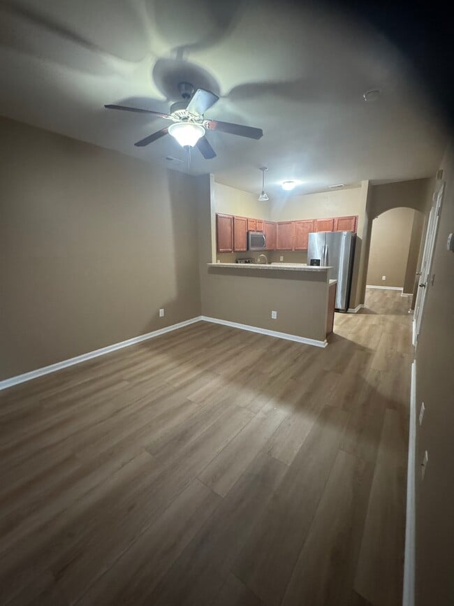 Foto del edificio - 265 Caldwell Loop