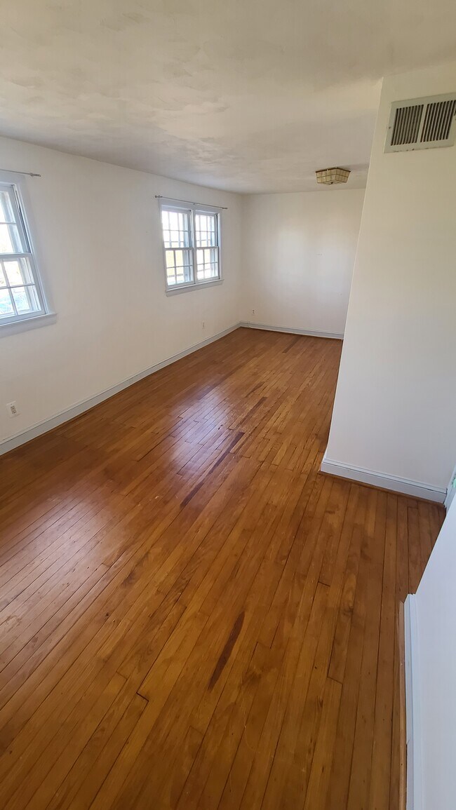 Tercer dormitorio - 3302 22nd St N