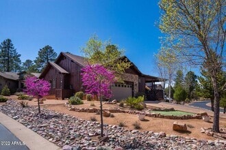 Building Photo - 906 N Autumn Sage Ct