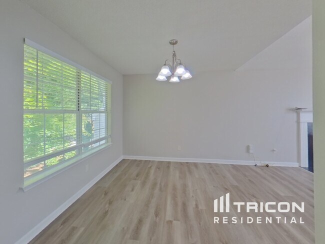 Foto del edificio - 868 Asbury Way