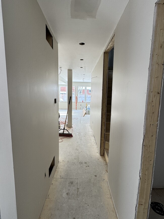 Hallway facing living room - 6 Hillview Rd