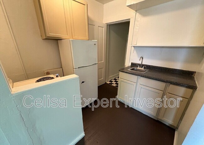 Foto del edificio - 436 W Williams St