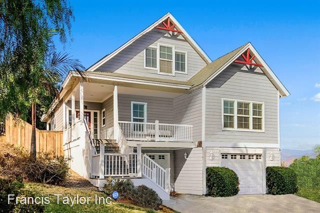 Foto principal - 3 br, 2 bath House - 810 East 5th Avenue
